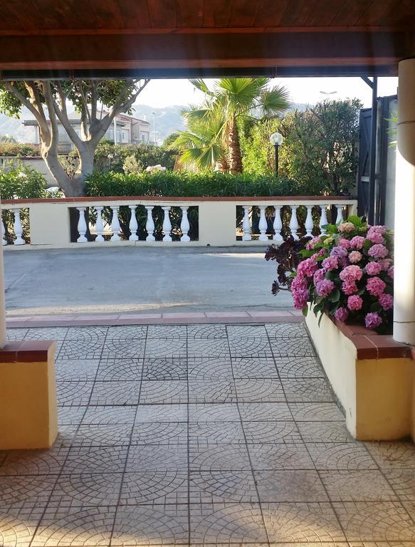 B&B Baia Dello Stretto Gallico Marina Zewnętrze zdjęcie